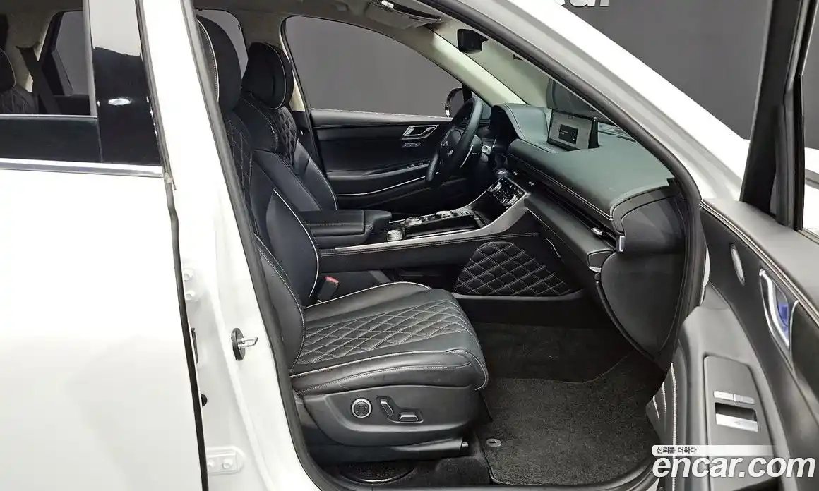 Genesis GV80 2023 3.5 автомат (гидро), фото 15