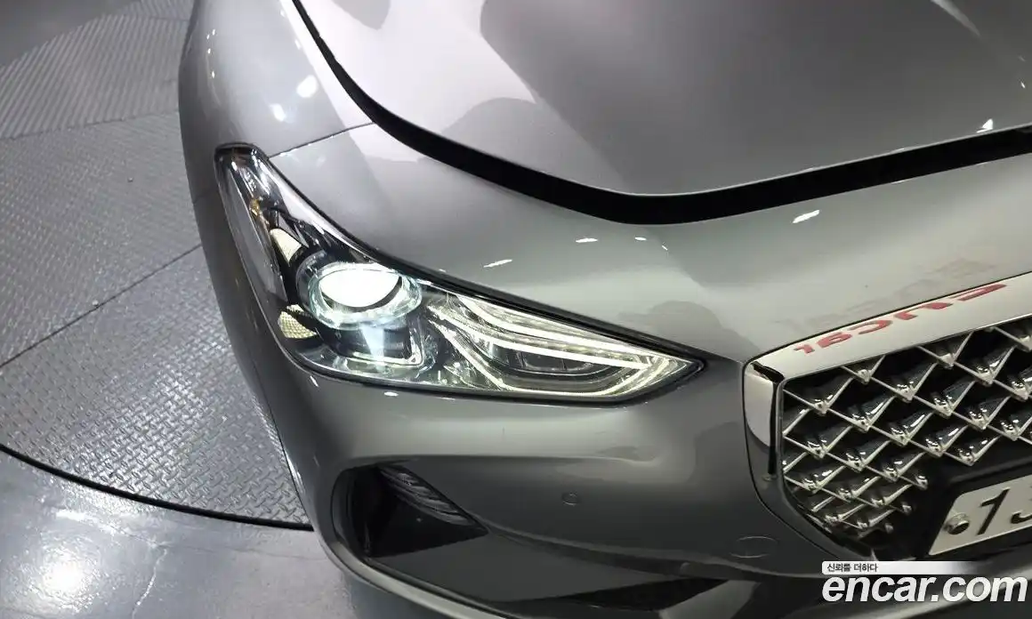 Genesis G70 2019 2.0 автомат (гидро), фото 8