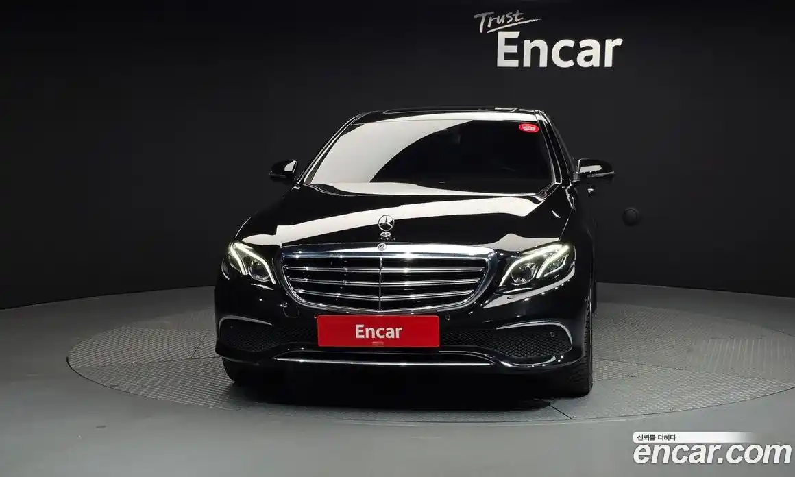 Mercedes-Benz E-Class 2020 1.9 автомат (гидро), фото 3