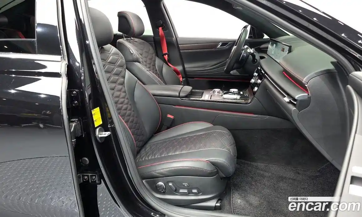 Genesis G80 2024 3.5 гидро, фото 16