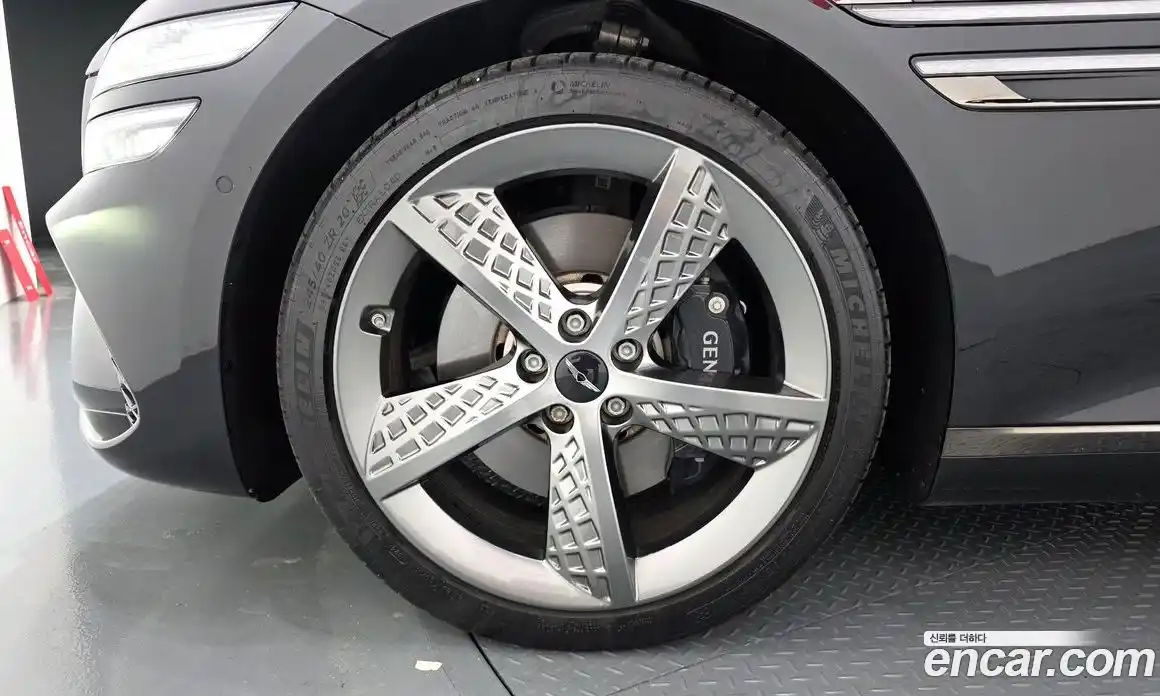 Genesis G80 2024 3.5 гидро, фото 5