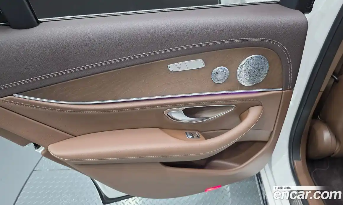 Mercedes-Benz E-Class 2019 2.0 автомат (гидро), фото 15