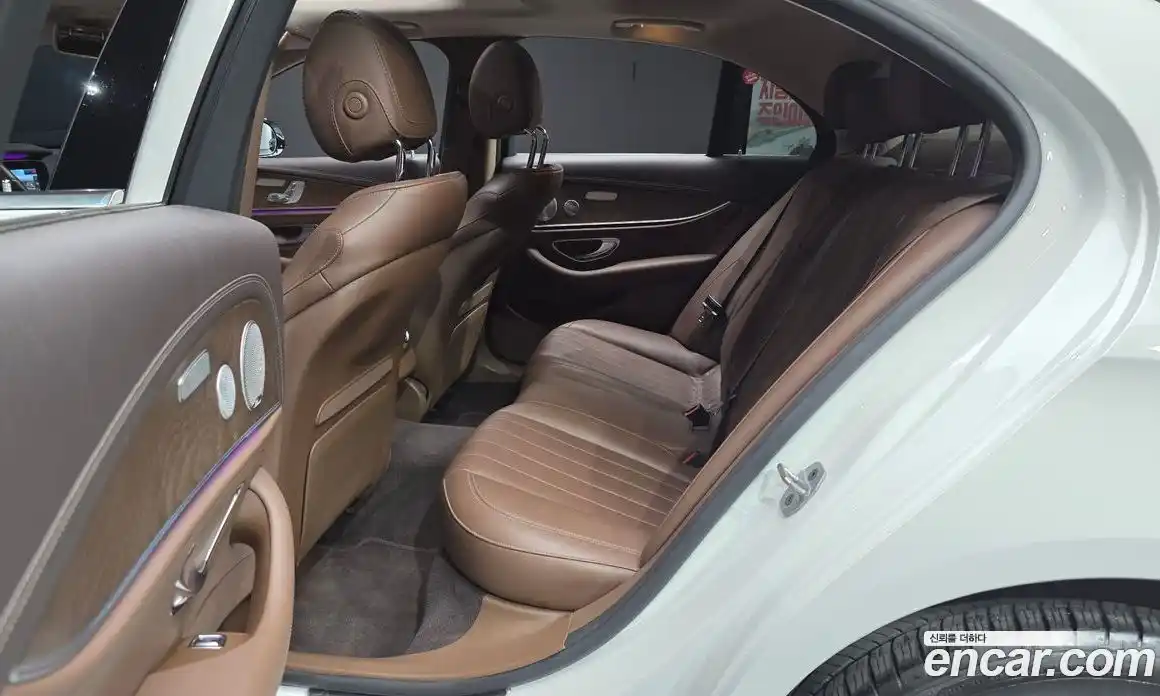 Mercedes-Benz E-Class 2019 2.0 автомат (гидро), фото 17