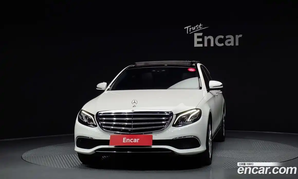 Mercedes-Benz E-Class 2019 2.0 автомат (гидро), фото 3