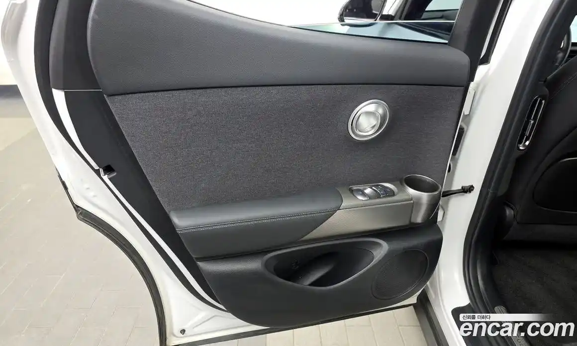 Genesis GV60 2022 0.1 гидро, фото 15