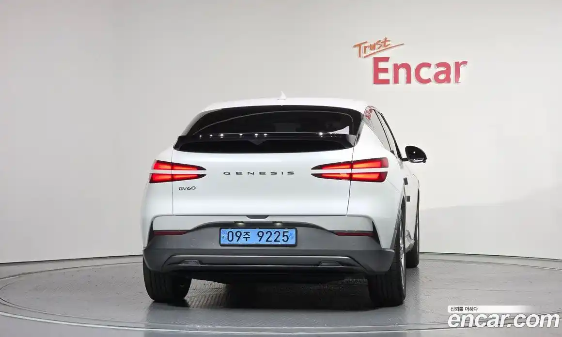 Genesis GV60 2022 0.1 гидро, фото 4