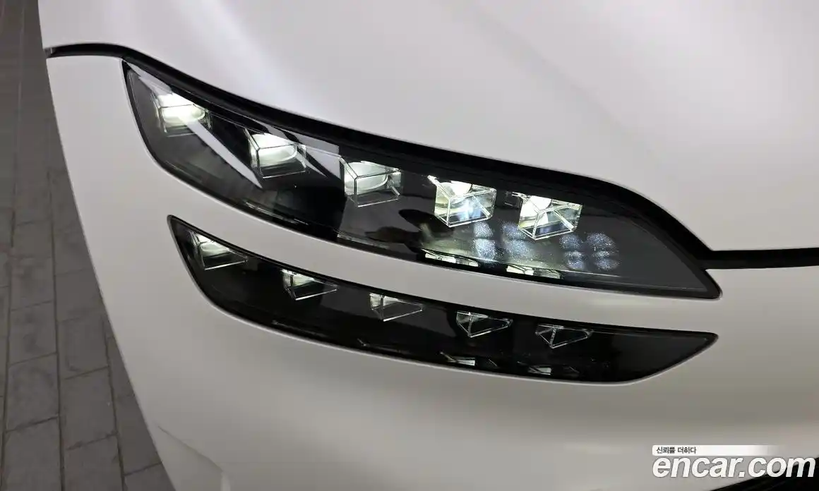 Genesis GV60 2022 0.1 гидро, фото 8