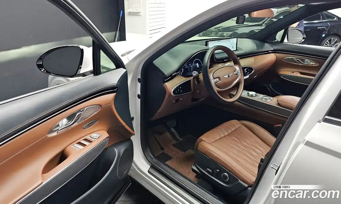 Genesis GV70 2021 2.2 автомат (гидро), фото 13