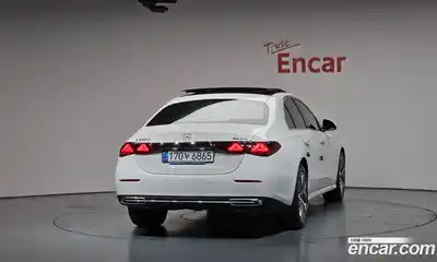 Mercedes-Benz E-Class 2024 2.0 гидро, миниатюра 3