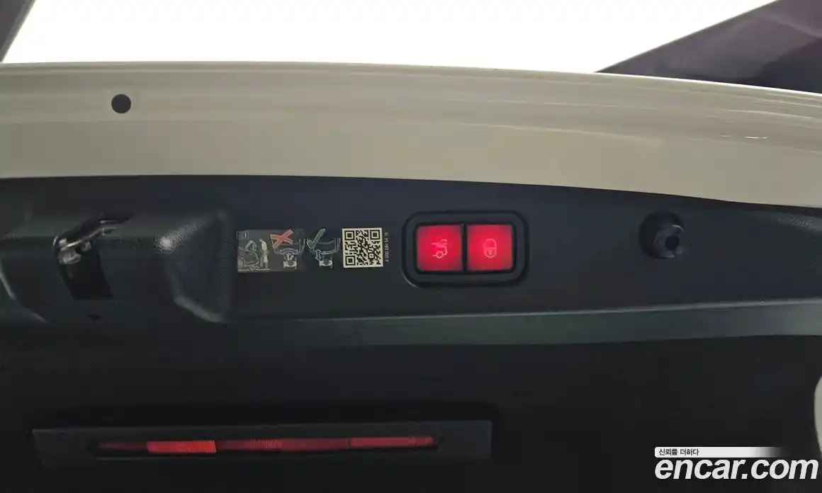 Mercedes-Benz E-Class 2024 2.0 гидро, фото 33