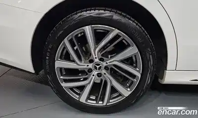Mercedes-Benz E-Class 2024 2.0 гидро, миниатюра 4