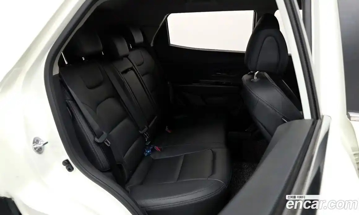 SsangYong Korando 2020 1.5 автомат (гидро), фото 17