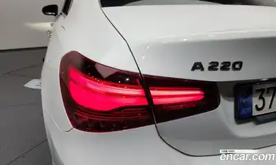 Mercedes-Benz A-Class 2024 2.0 гидро, миниатюра 8