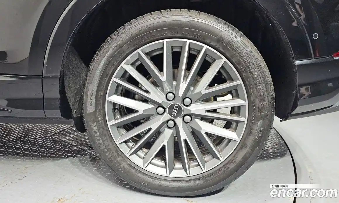 Audi Q3 2025 2.0 гидро, фото 7