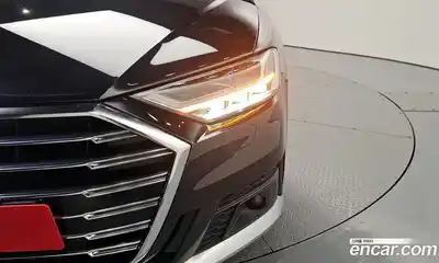 Audi A8 2021 3.0 автомат (гидро), миниатюра 8