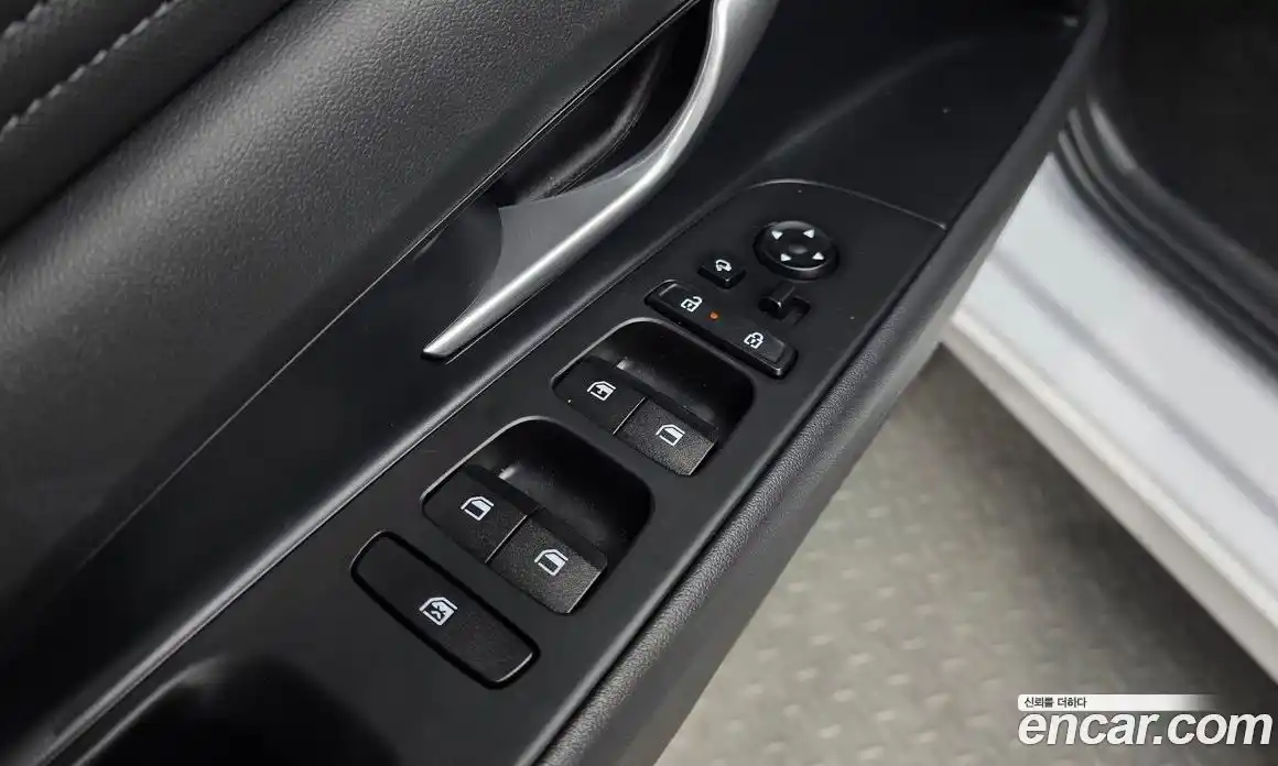 Hyundai Avante 2024 1.6 гидро, фото 13