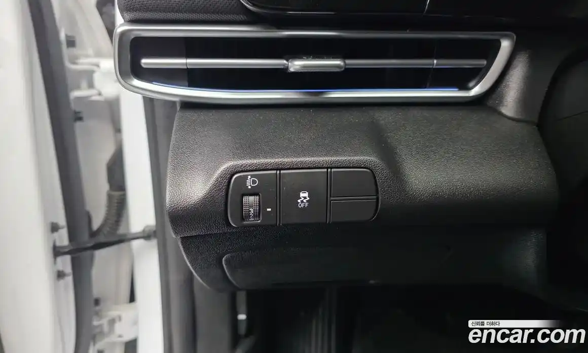 Hyundai Avante 2024 1.6 гидро, фото 14