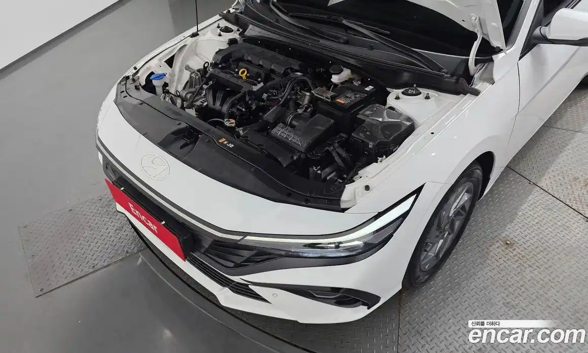 Hyundai Avante 2024 1.6 гидро, фото 6
