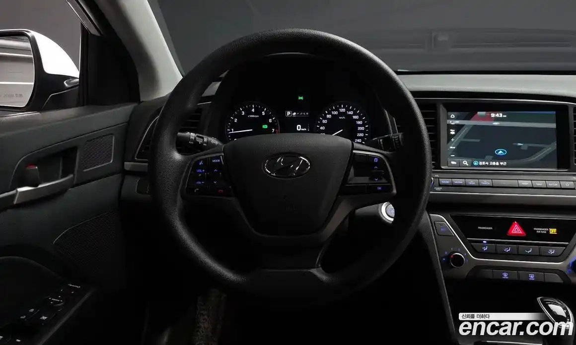 Hyundai Avante 2018 1.6 гидро, фото 13