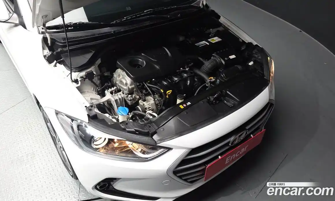 Hyundai Avante 2018 1.6 гидро, фото 6