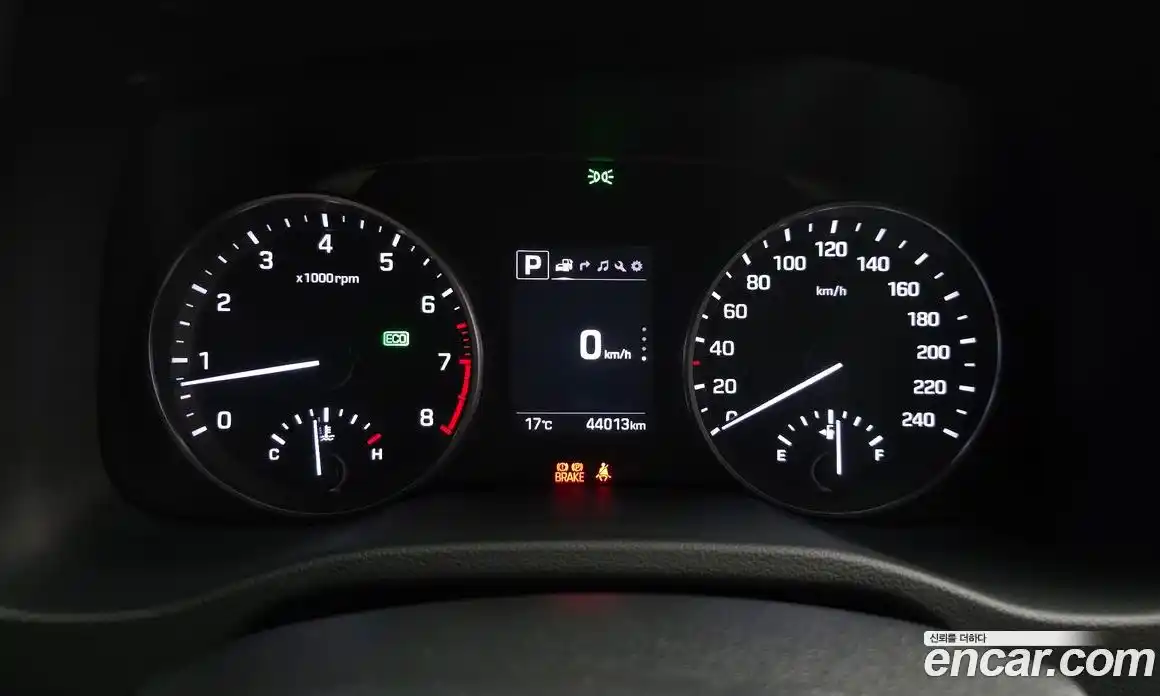 Hyundai Avante 2018 1.6 гидро, фото 8