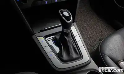 Hyundai Avante 2018 1.6 гидро, миниатюра 9
