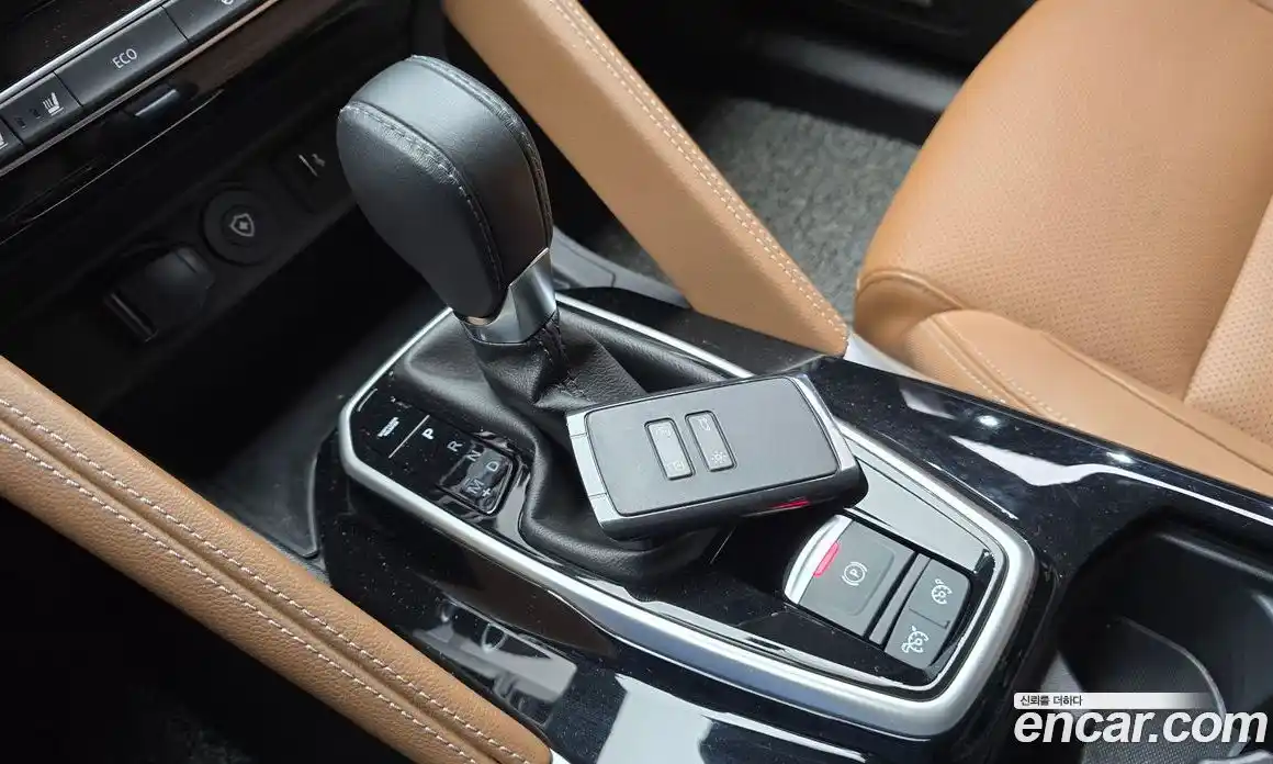 Renault QM6 2024 2.0 гидро, фото 12