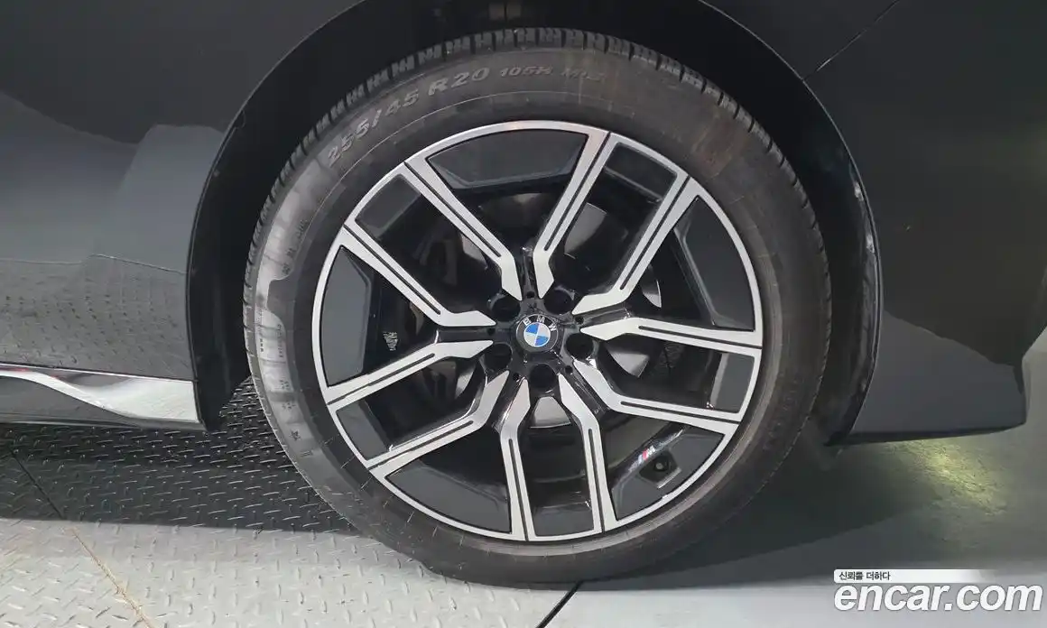 BMW 7-Series 2024 3.0 гидро, фото 7