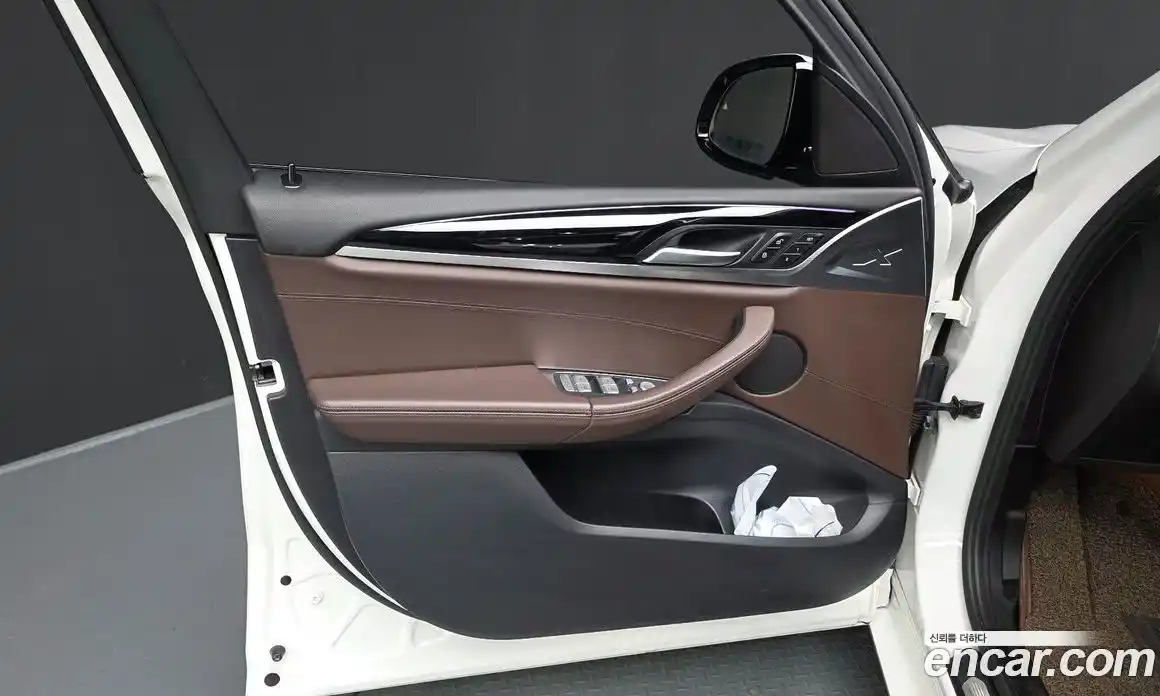 BMW X3 2019 2.0 автомат (гидро), фото 14