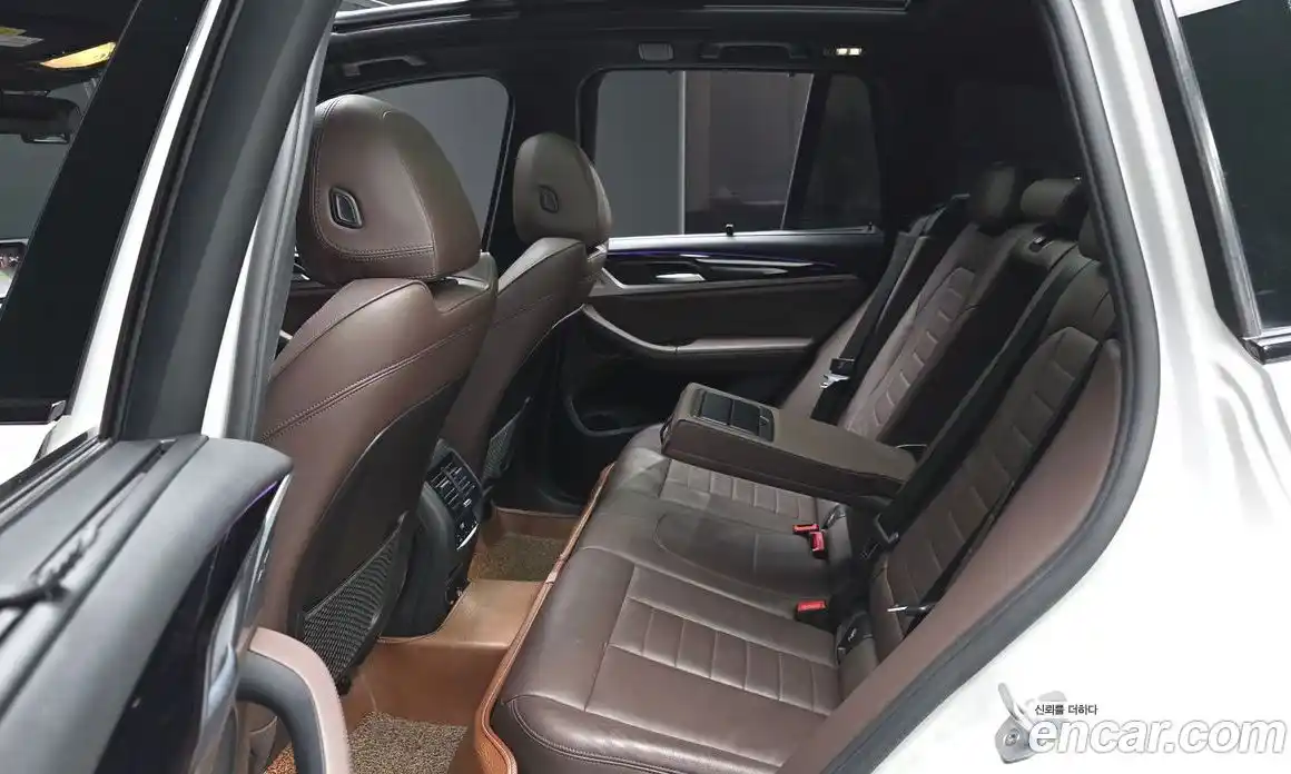 BMW X3 2019 2.0 автомат (гидро), фото 17