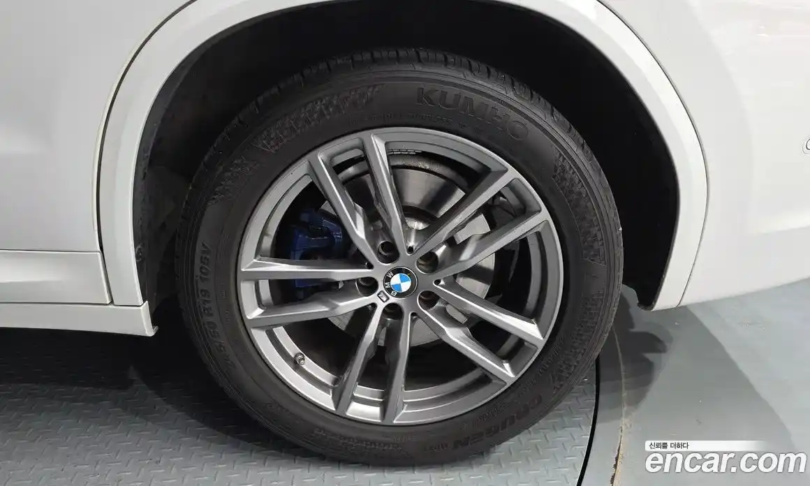 BMW X3 2019 2.0 автомат (гидро), фото 7