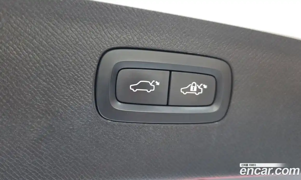 Volvo XC90 2018 2.0 автомат (гидро), фото 38