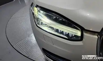 Volvo XC90 2018 2.0 автомат (гидро), миниатюра 8