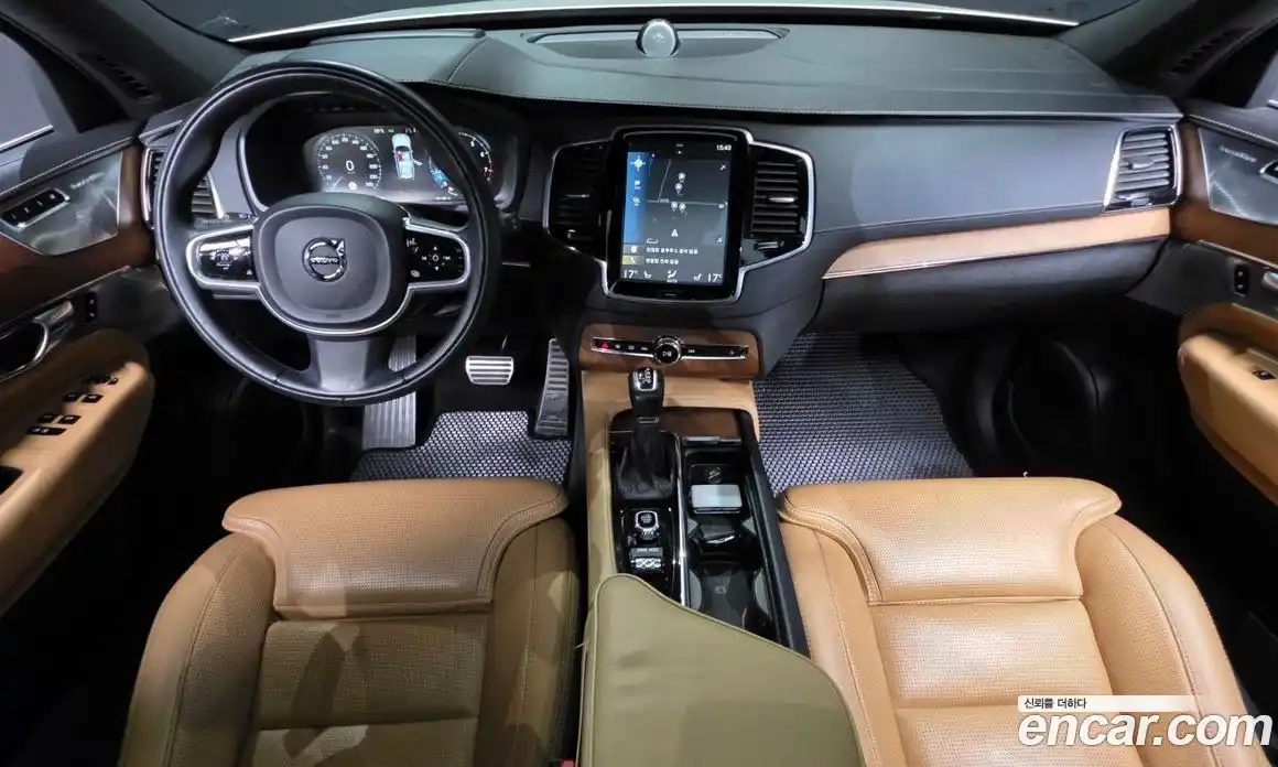 Volvo XC90 2018 2.0 автомат (гидро), фото 10