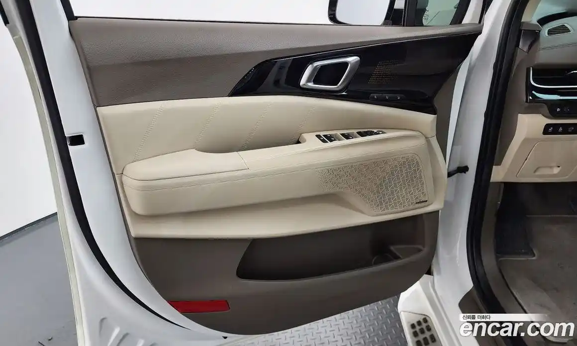 Kia Canival 2023 3.5 гидро, фото 14
