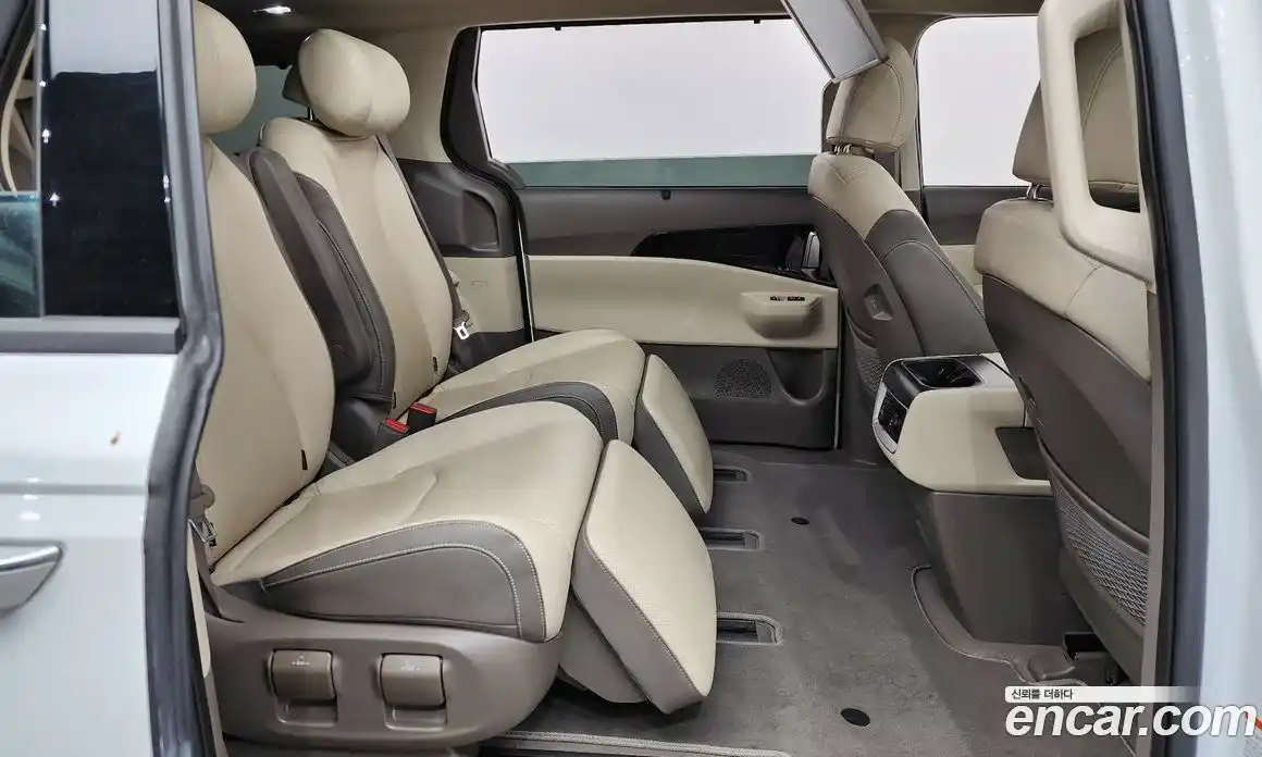 Kia Canival 2023 3.5 гидро, фото 17