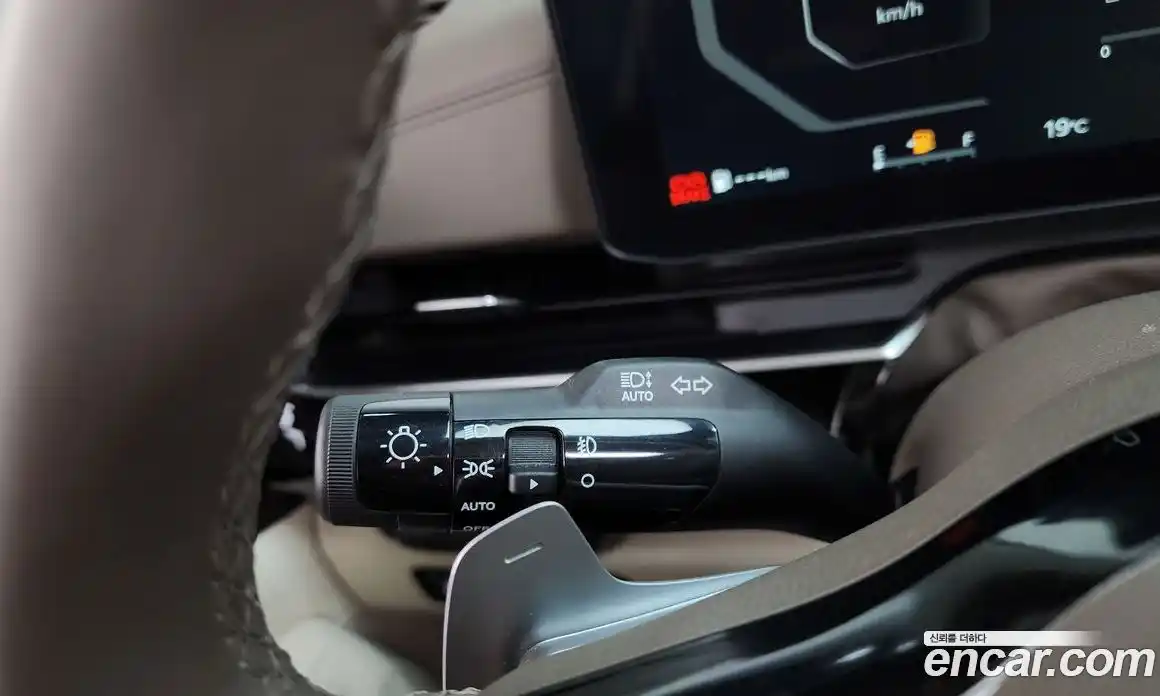Kia Canival 2023 3.5 гидро, фото 28