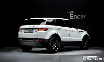 Land Rover Range Rover Evoque 2016 2.0 автомат (гидро), миниатюра 2
