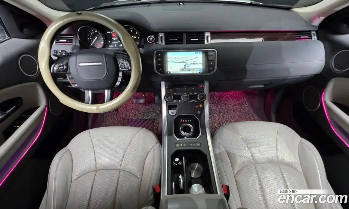 Land Rover Range Rover Evoque 2016 2.0 автомат (гидро), фото 7