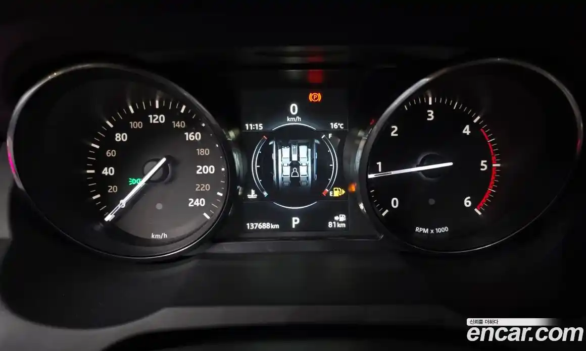 Land Rover Range Rover Evoque 2016 2.0 автомат (гидро), фото 8