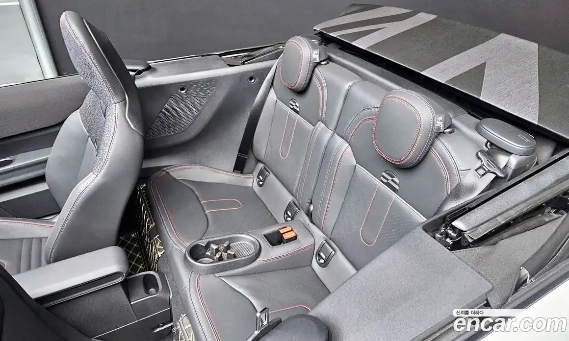 Mini Cooper Convertible 2026 2.0 автомат (гидро), фото 18