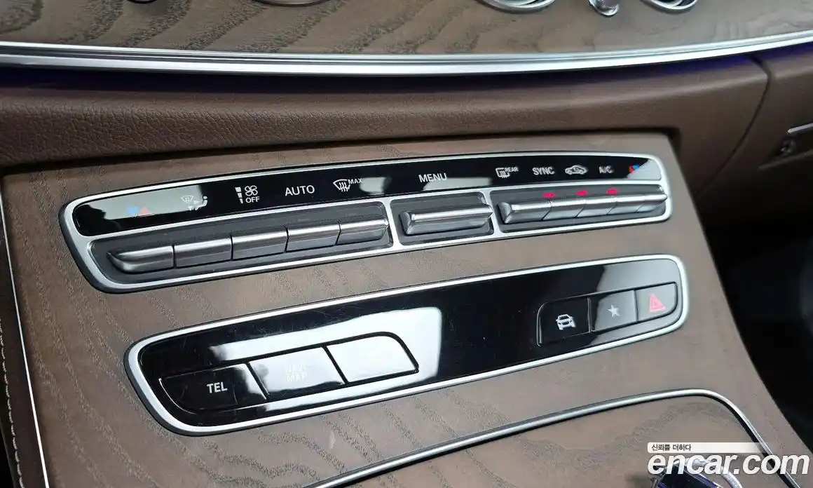 Mercedes-Benz E-Class 2023 2.0 гидро, фото 28