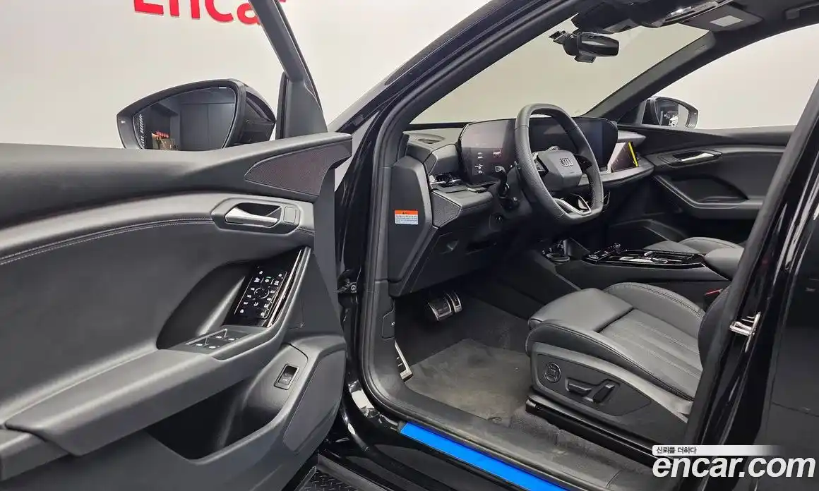 Audi Q6 e-tron 2025 0.2 автомат (гидро), фото 13