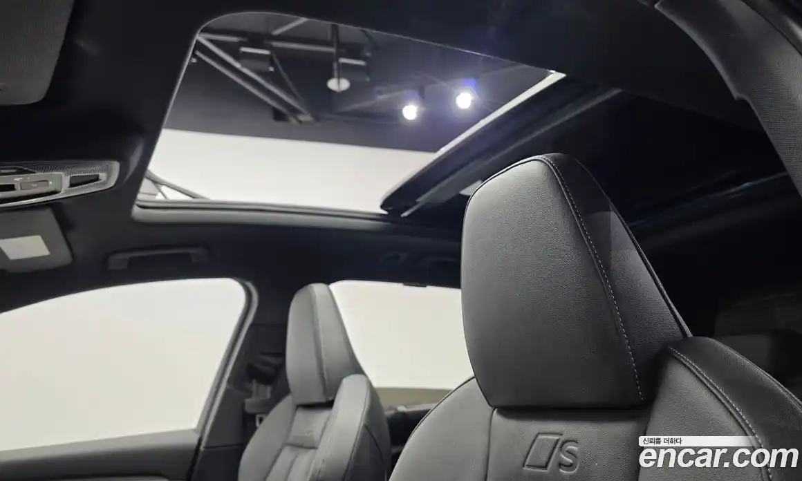 Audi Q6 e-tron 2025 0.2 автомат (гидро), фото 23