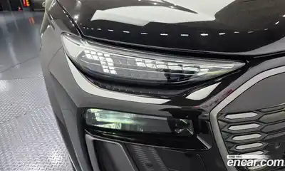 Audi Q6 e-tron 2025 0.2 автомат (гидро), миниатюра 8