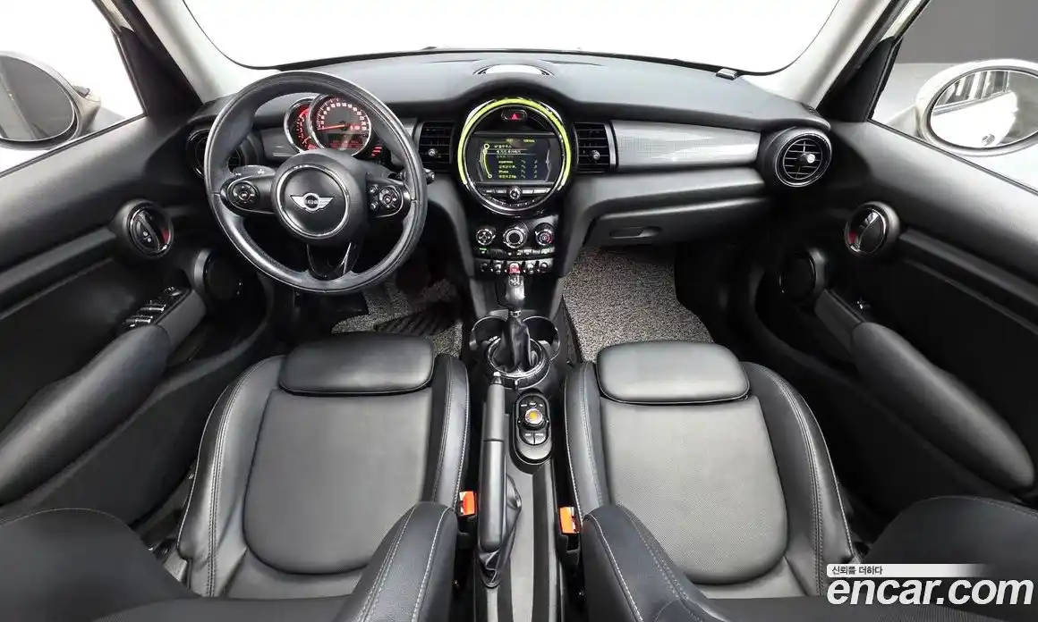 Mini Cooper 2015 1.5 автомат (гидро), фото 7