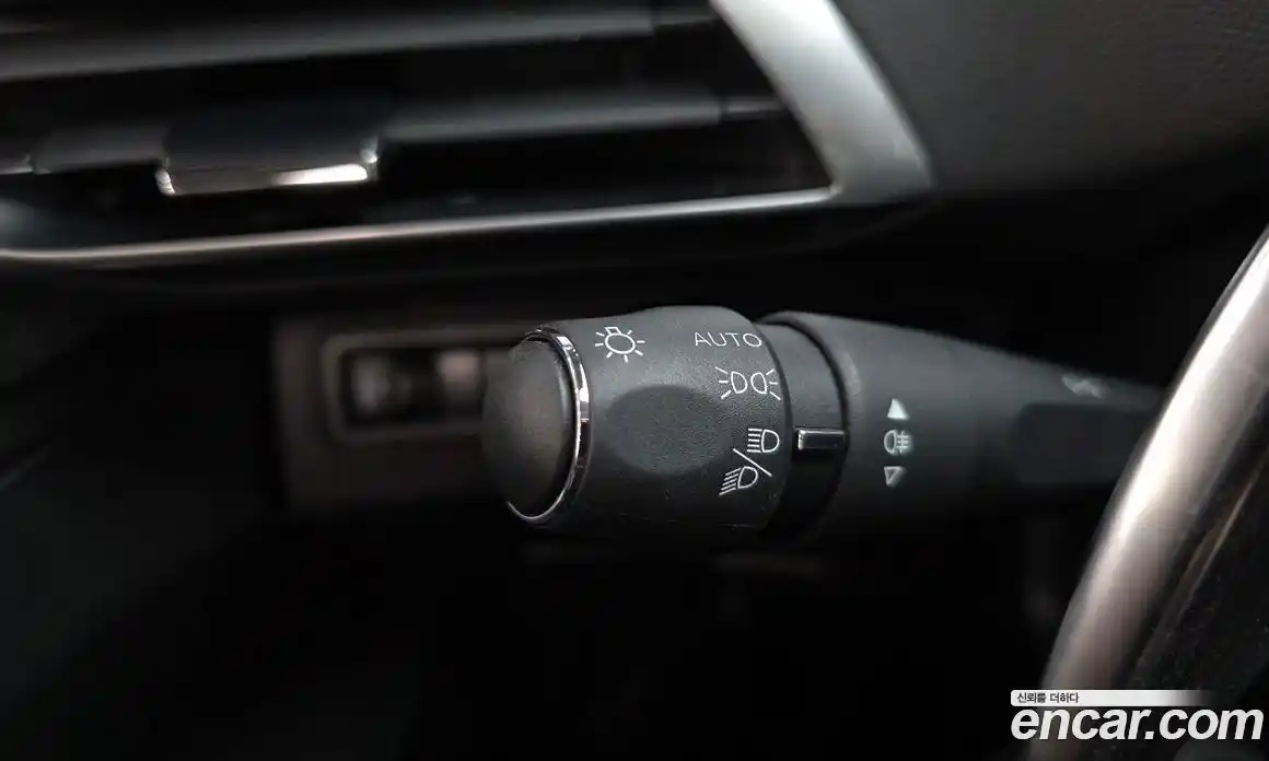 Peugeot 5008 2022 1.2 автомат (гидро), фото 27