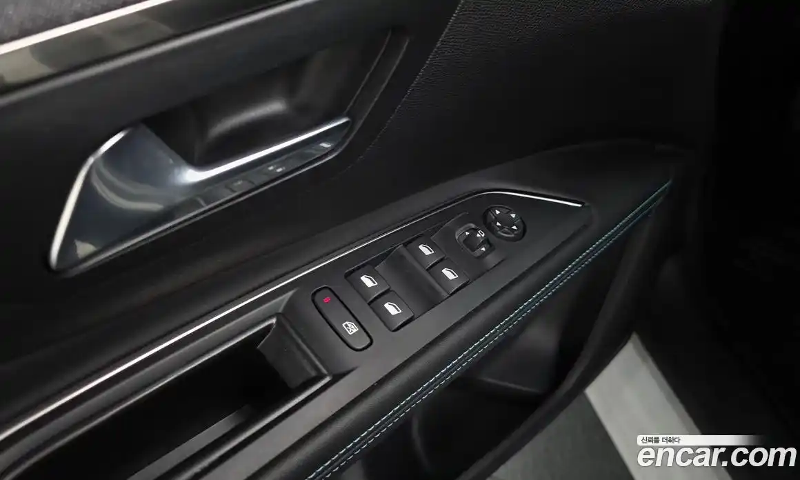 Peugeot 5008 2022 1.2 автомат (гидро), фото 40