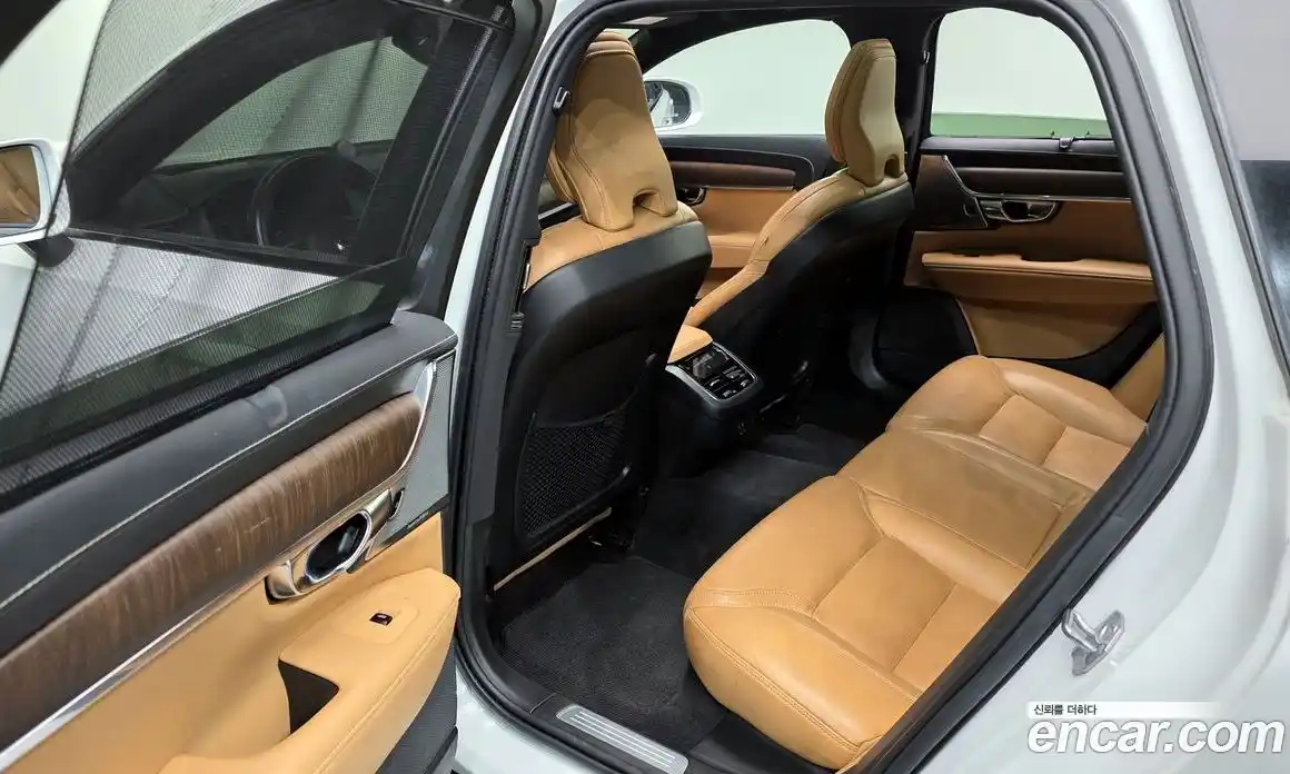 Volvo V90 2021 2.0 автомат (гидро), фото 18