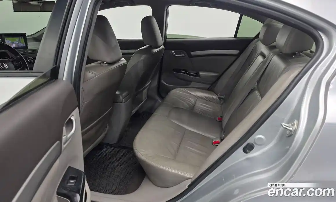 Honda Civic 2012 1.8 автомат (гидро), фото 12